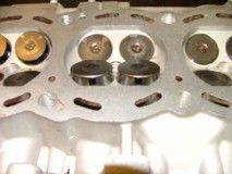 RB31DET Cylinder head inlet valves