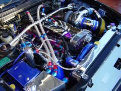 R33 engine bay,