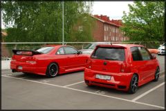 My Skyline and my wife's VW Lupo