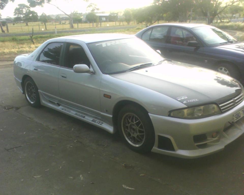 my 4 door r33