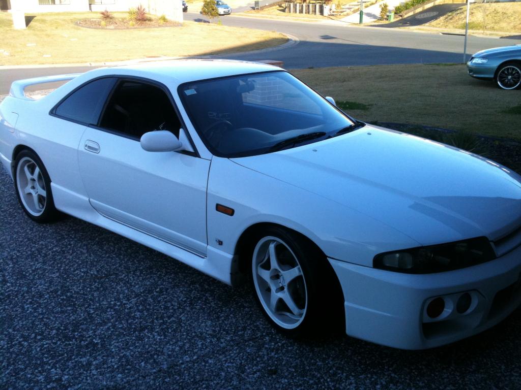 The Line. R33 1996 Series 2 GTS-T
