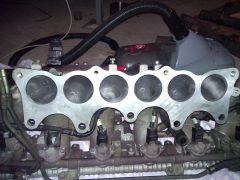 Inlet manifold looks like new!