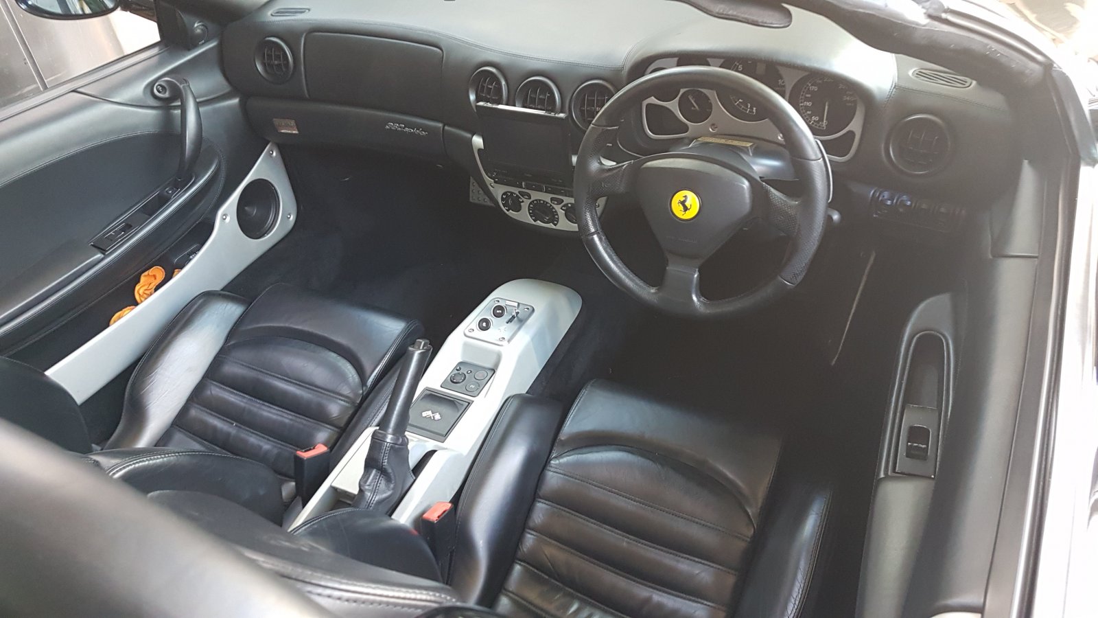 Ferrari 360 Spider Interior