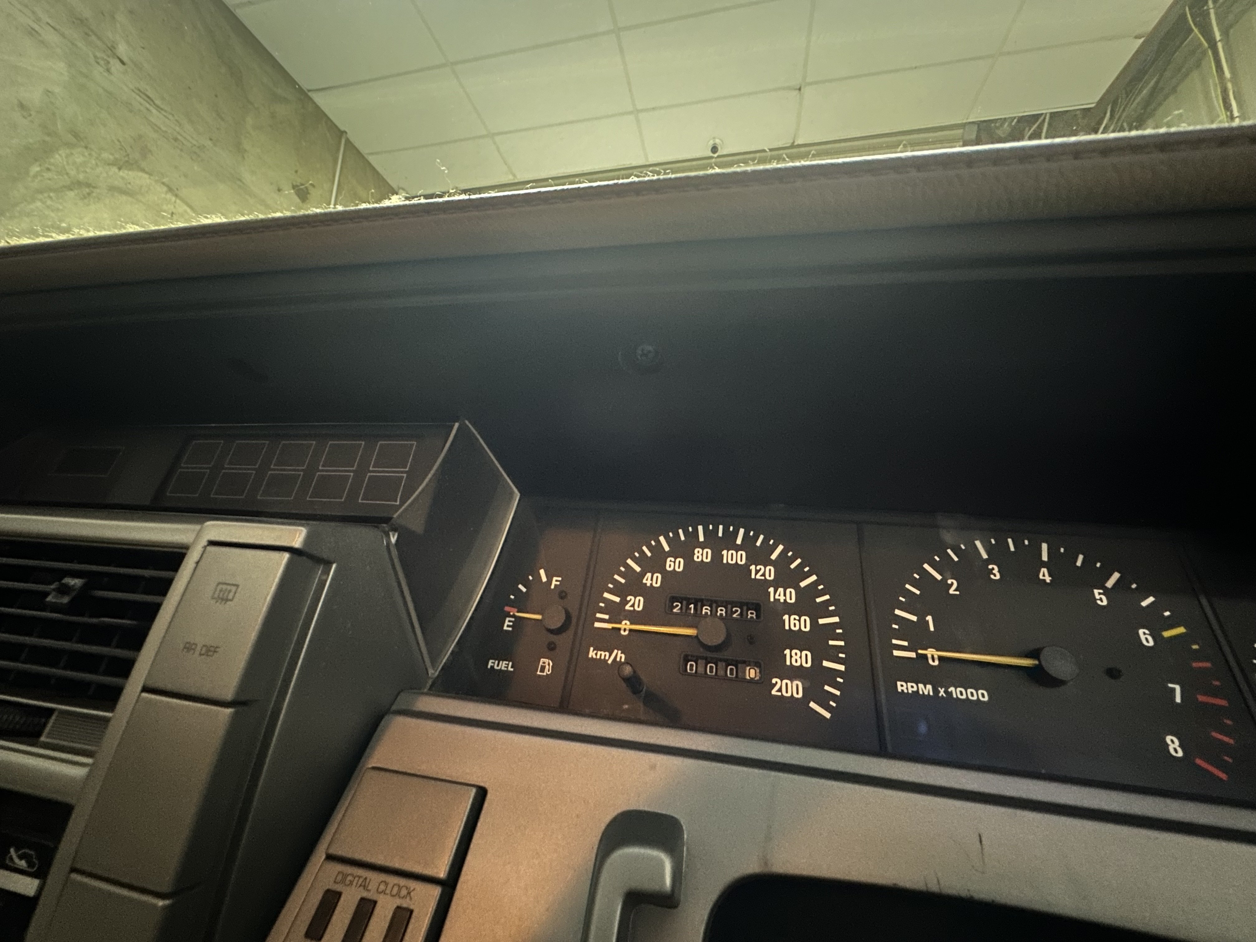 R31 Dash cluster issues