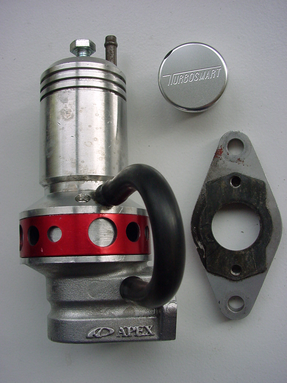 Apexi Twin Chamber Blow Off Valve (bov) , Adaptor & Plug