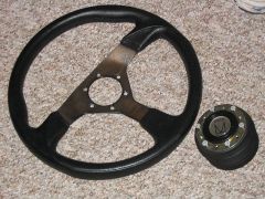 r31_steeringwheel