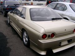 Rear left