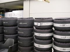 Mclaren's tyre set