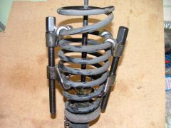 FRont_Springs_with_Compressor_Small