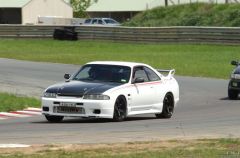 NISMO GTS-T R33 Wakefield Park Race Day Photo 2