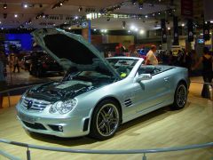 Sydney_show_019_-_Mercedes-Benz_SL65_AMG