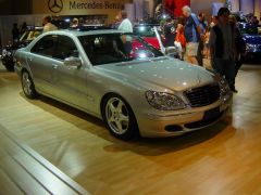 Sydney_show_023_-_Mercedes-Benz_S500