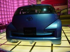 Sydney_show_045_-_Toyota_Fine-X