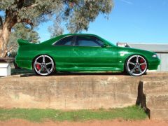 Green_sky_big_wheels