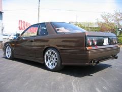 brown coupe