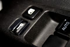 driver door controls